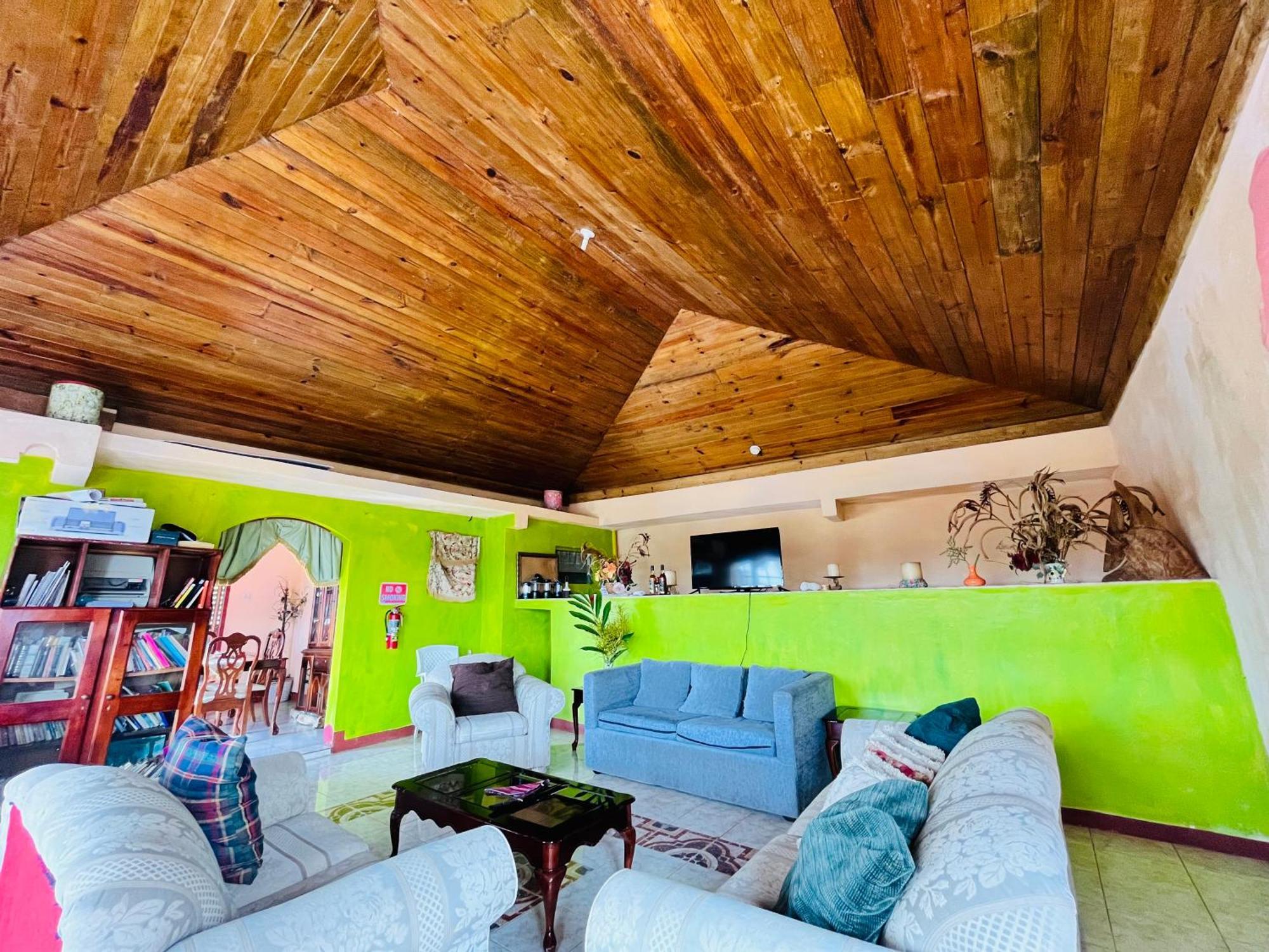 Nine Miles Cultural Hangouts And Tours Stepney Bagian luar foto